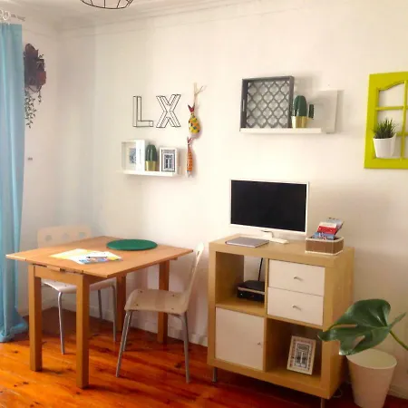 Bairro Alto Comfy And Central
